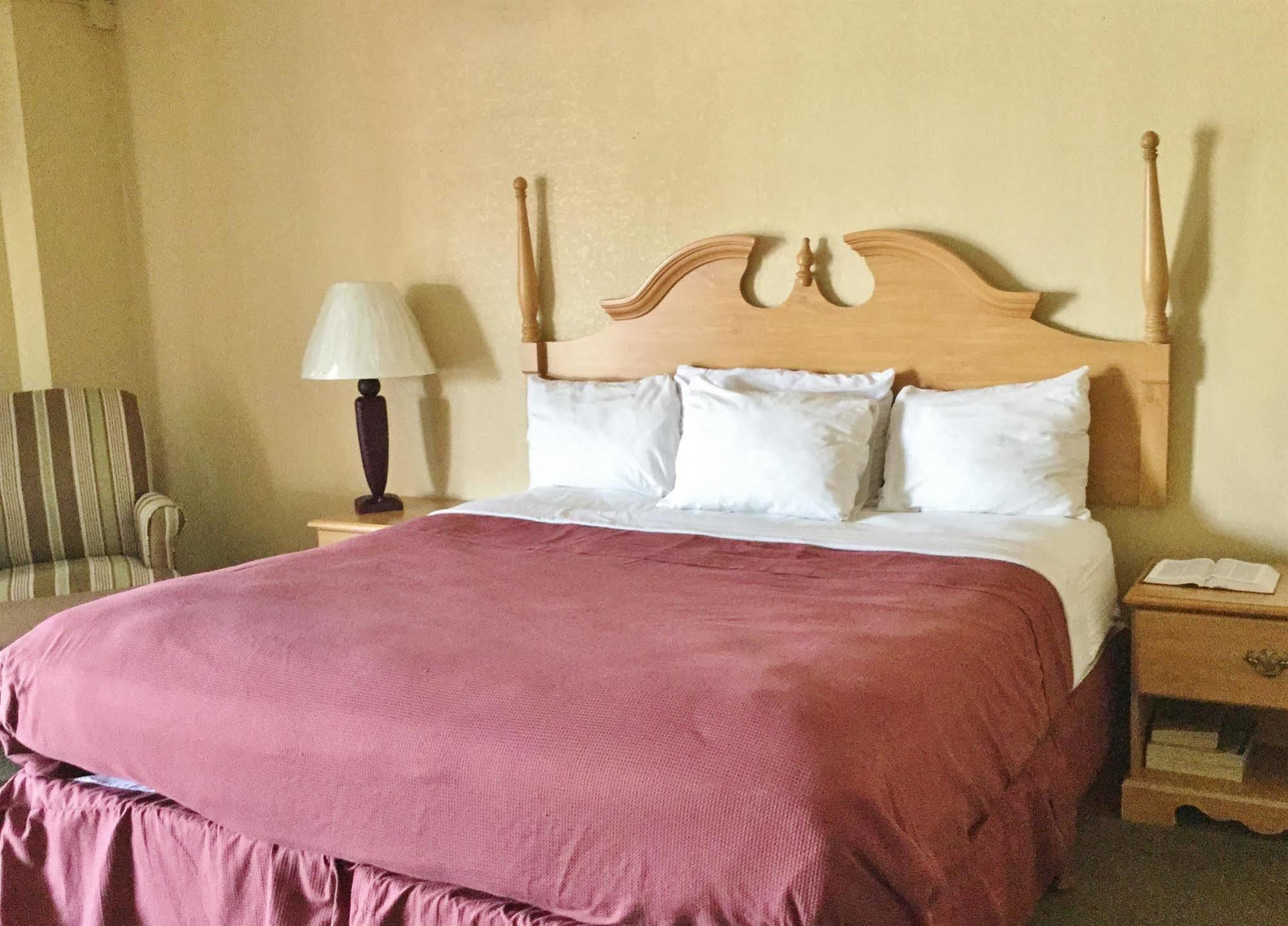 Americas Best Value Inn & Suites Conway Bagian luar foto